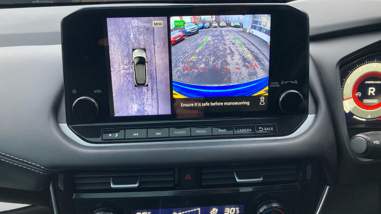 Nissan Qashqai 1.3 DiG-T MH 158 Premiere Edition 5dr Xtronic Petrol Hatchback